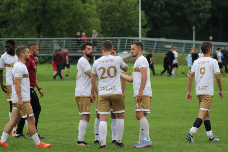 Klasa okręgowa: Zamek Kamieniec 2:1 (0:1)  LKS Bystrzyca Górna