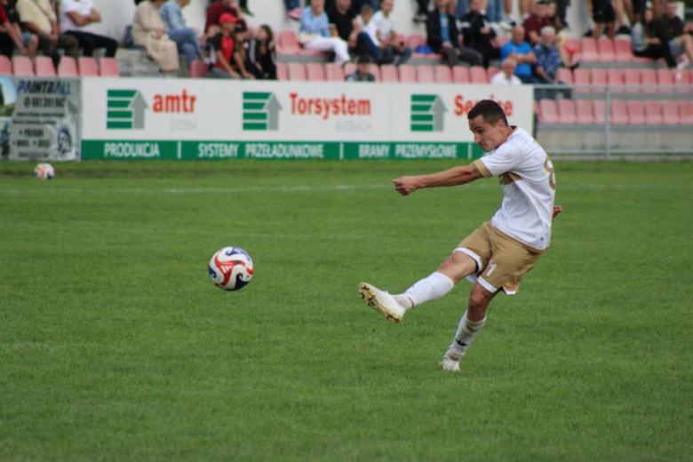 Klasa okręgowa: Zamek Kamieniec 2:1 (0:1)  LKS Bystrzyca Górna