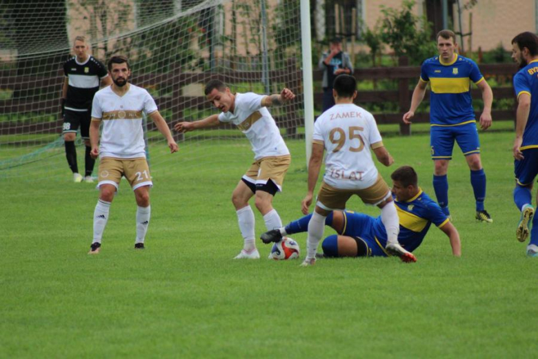 Klasa okręgowa: Zamek Kamieniec 2:1 (0:1)  LKS Bystrzyca Górna