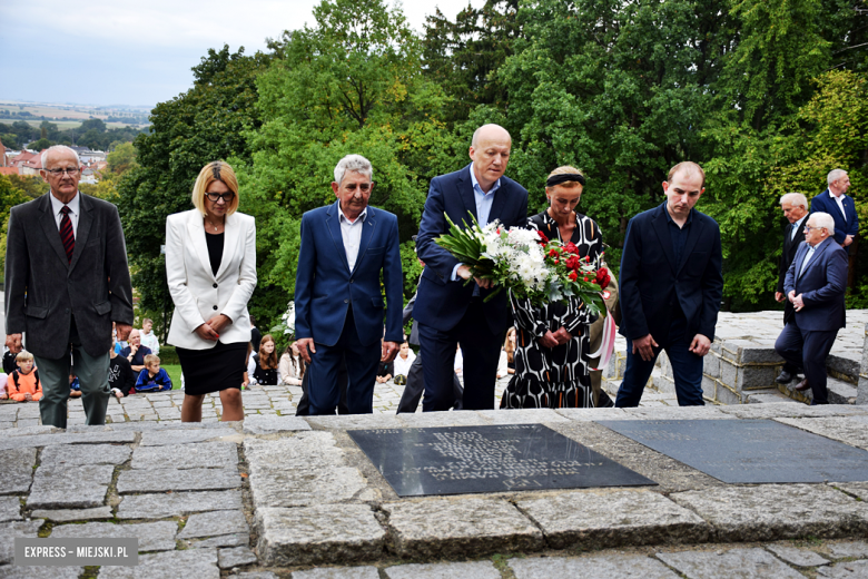 	Powiatowa Uroczystość Kombatancka w Ziębicach