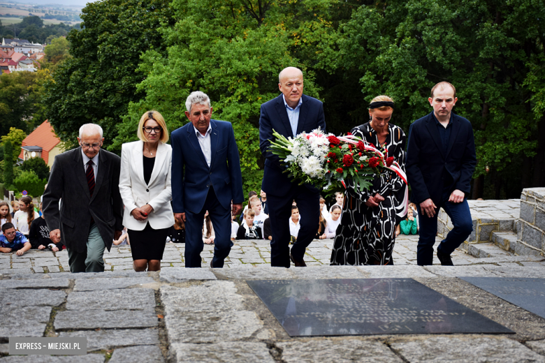 	Powiatowa Uroczystość Kombatancka w Ziębicach