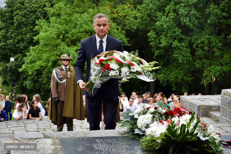 	Powiatowa Uroczystość Kombatancka w Ziębicach