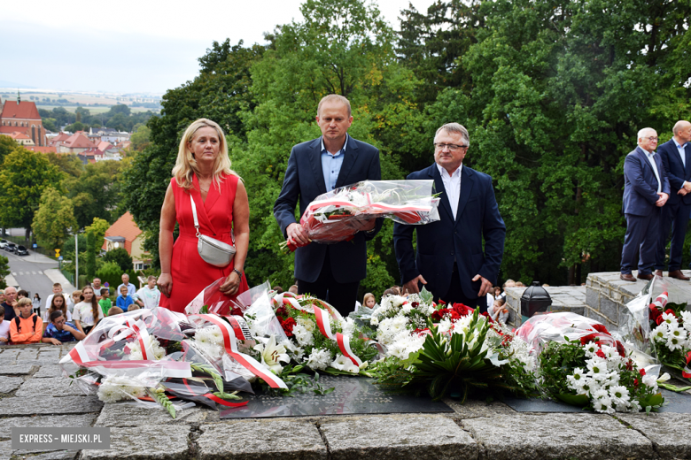 Powiatowa Uroczystość Kombatancka w Ziębicach