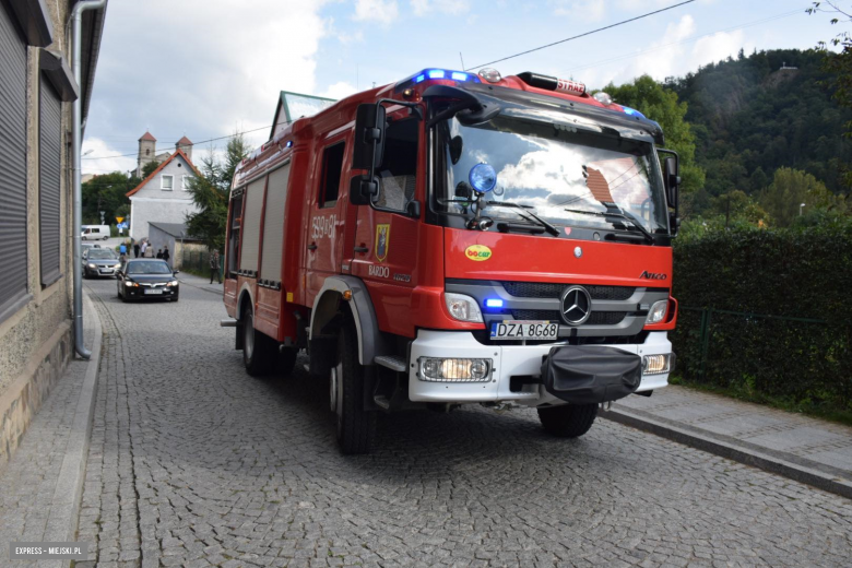 Zderzenie dwóch pojazdów w Bardzie