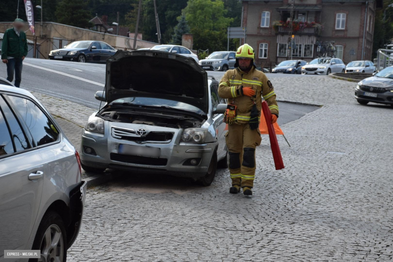 Zderzenie dwóch pojazdów w Bardzie