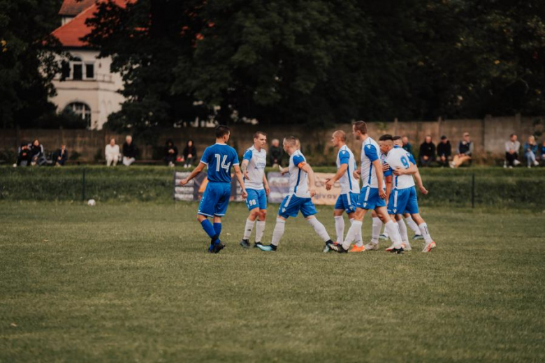 A-klasa,gr. III: Unia Złoty Stok 3:2 (1:2) Łomniczanka Stara Łomnica