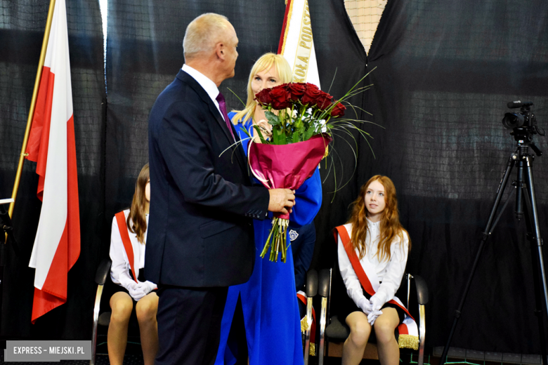 Uroczystość 50-lecia istnienia Szkoły Podstawowej im. KEN w Bardzie