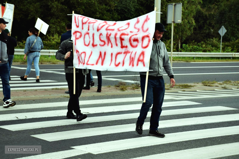 Protest rolników na krajowej ósemce