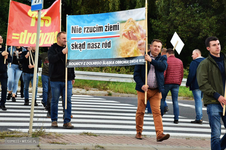 Protest rolników na krajowej ósemce