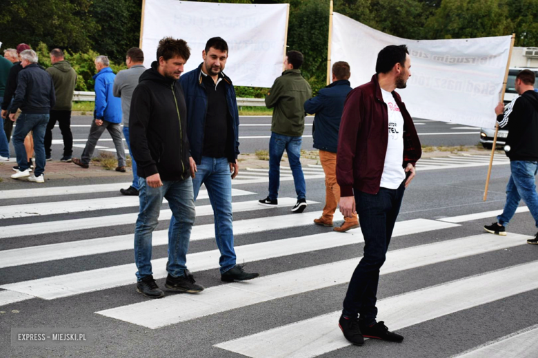 Protest rolników na krajowej ósemce