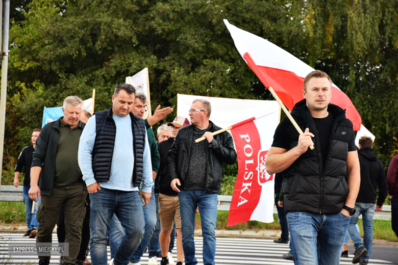 Protest rolników na krajowej ósemce