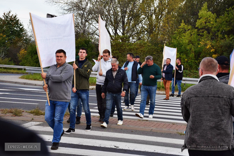 Protest rolników na krajowej ósemce