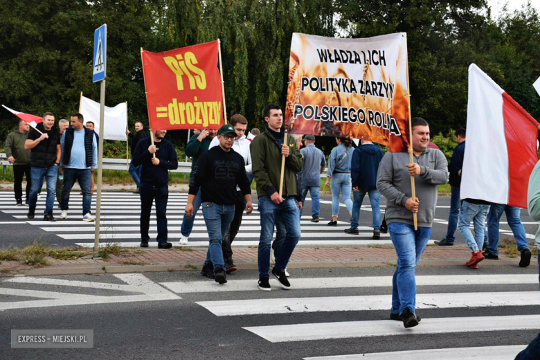 Protest rolników na krajowej ósemce