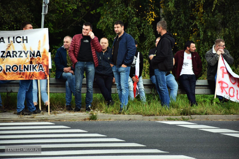 Protest rolników na krajowej ósemce