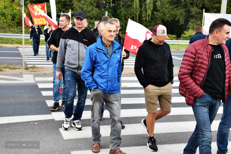 Protest rolników na krajowej ósemce