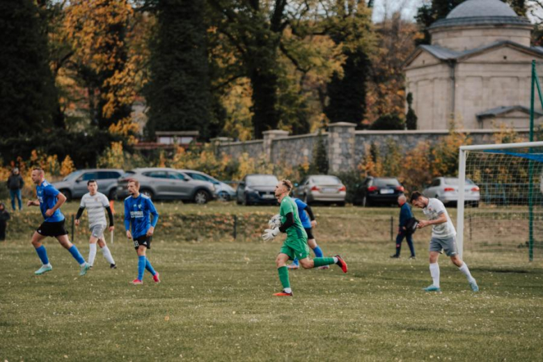 A-klasa, gr. III: Unia Złoty Stok 2:0 (2:0) Śnieżnik Domaszków