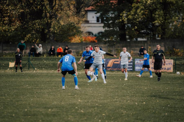 A-klasa, gr. III: Unia Złoty Stok 2:0 (2:0) Śnieżnik Domaszków