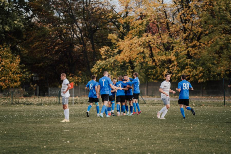 A-klasa, gr. III: Unia Złoty Stok 2:0 (2:0) Śnieżnik Domaszków