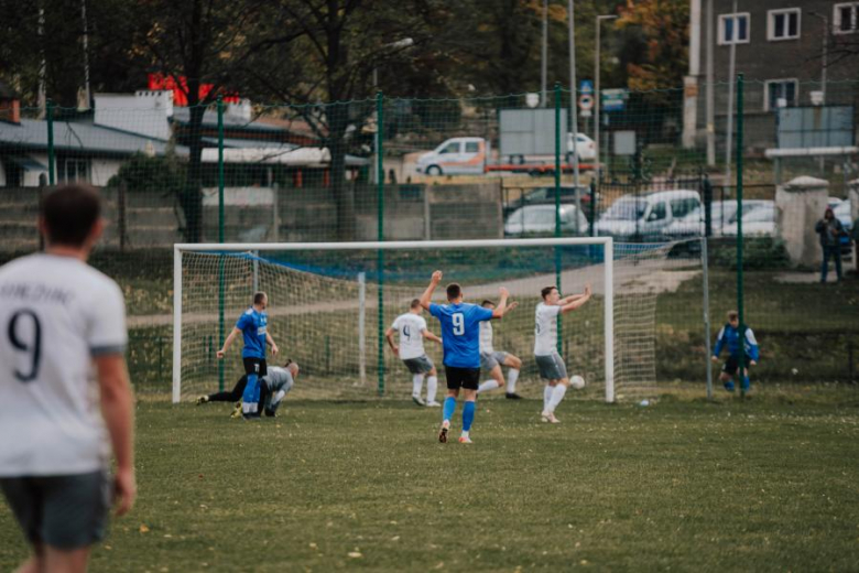 A-klasa, gr. III: Unia Złoty Stok 2:0 (2:0) Śnieżnik Domaszków