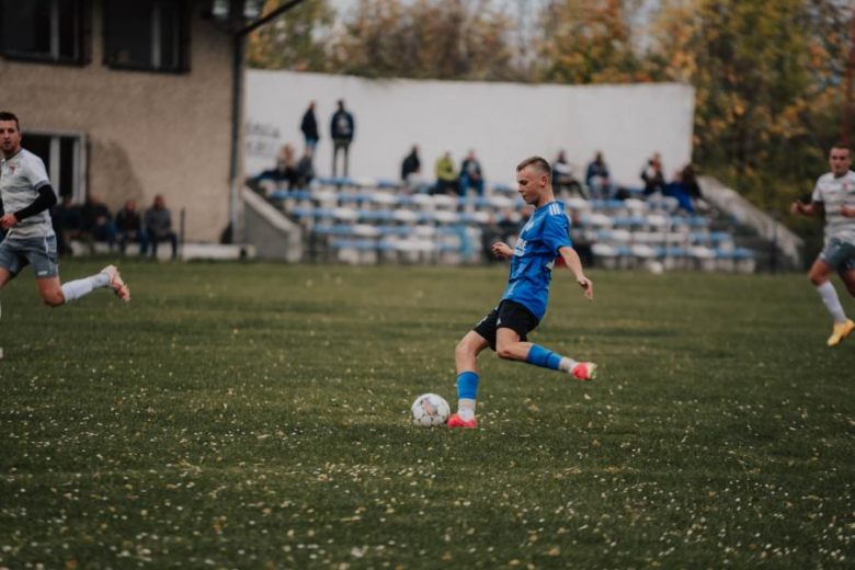 A-klasa, gr. III: Unia Złoty Stok 2:0 (2:0) Śnieżnik Domaszków