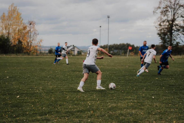 A-klasa, gr. III: Unia Złoty Stok 2:0 (2:0) Śnieżnik Domaszków