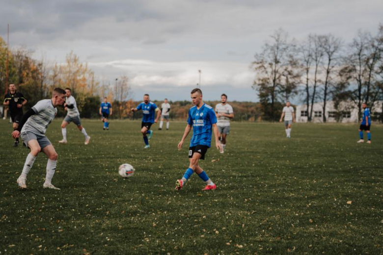 A-klasa, gr. III: Unia Złoty Stok 2:0 (2:0) Śnieżnik Domaszków