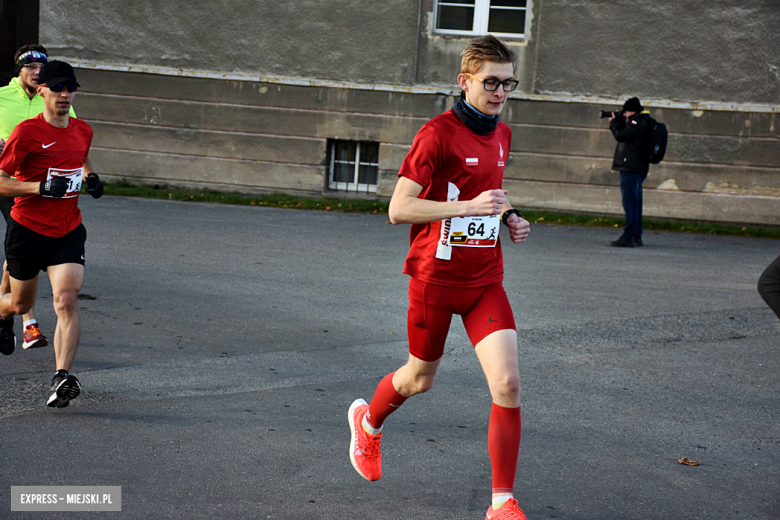 	Na sportowo uczcili 105. rocznicę niepodległej Polski. Bieg patriotyczny w Ząbkowicach Śląskich