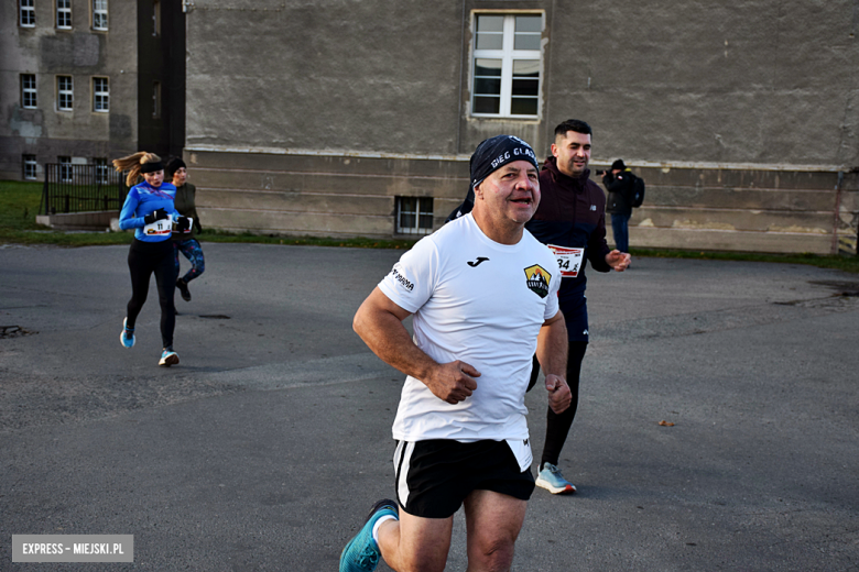 	Na sportowo uczcili 105. rocznicę niepodległej Polski. Bieg patriotyczny w Ząbkowicach Śląskich