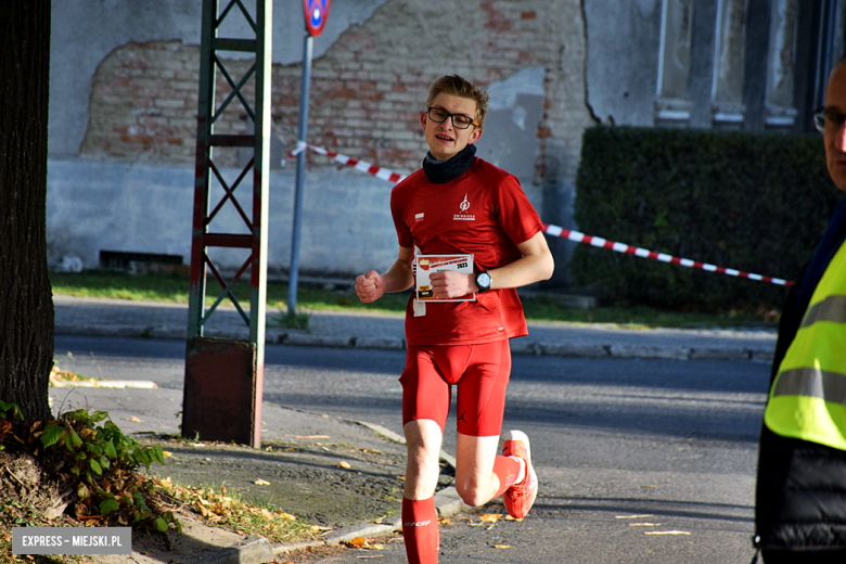 	Na sportowo uczcili 105. rocznicę niepodległej Polski. Bieg patriotyczny w Ząbkowicach Śląskich