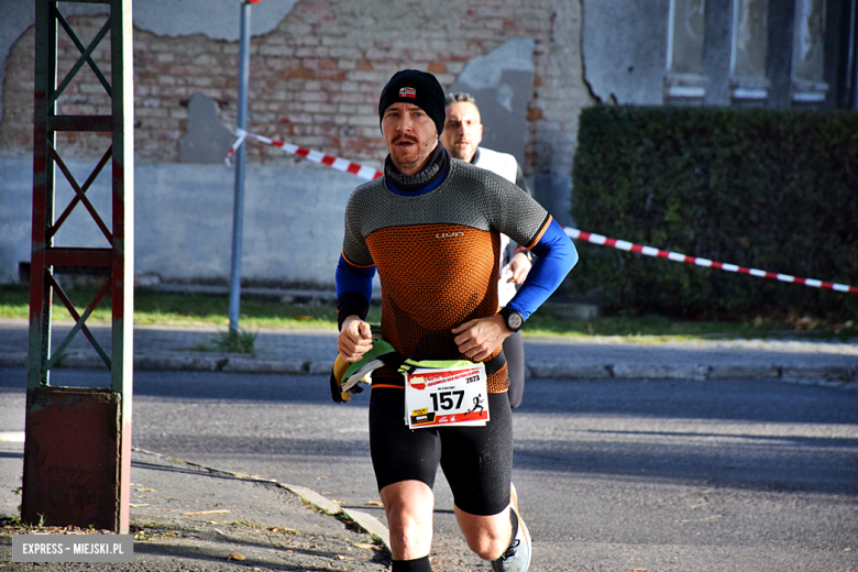 	Na sportowo uczcili 105. rocznicę niepodległej Polski. Bieg patriotyczny w Ząbkowicach Śląskich