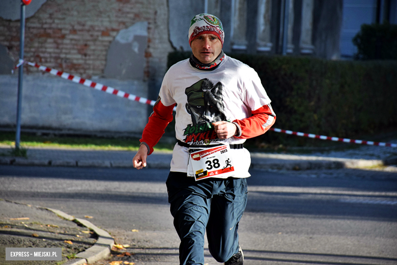 	Na sportowo uczcili 105. rocznicę niepodległej Polski. Bieg patriotyczny w Ząbkowicach Śląskich