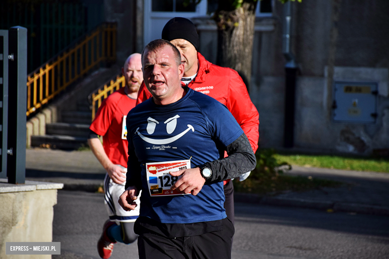 	Na sportowo uczcili 105. rocznicę niepodległej Polski. Bieg patriotyczny w Ząbkowicach Śląskich