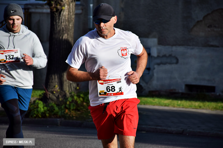 	Na sportowo uczcili 105. rocznicę niepodległej Polski. Bieg patriotyczny w Ząbkowicach Śląskich