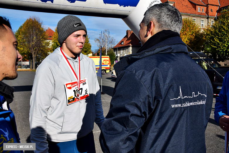 	Na sportowo uczcili 105. rocznicę niepodległej Polski. Bieg patriotyczny w Ząbkowicach Śląskich