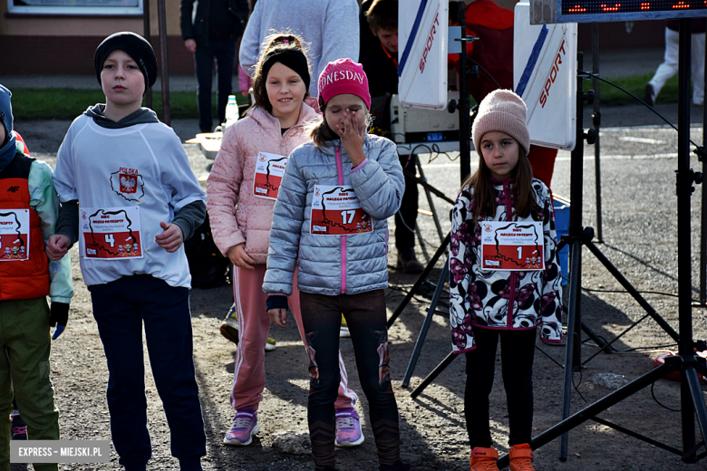 	Na sportowo uczcili 105. rocznicę niepodległej Polski. Bieg patriotyczny w Ząbkowicach Śląskich