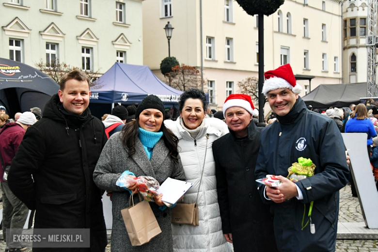 Mikołajkowy Jarmark Bożonarodzeniowy w Ząbkowicach Śląskich [foto]