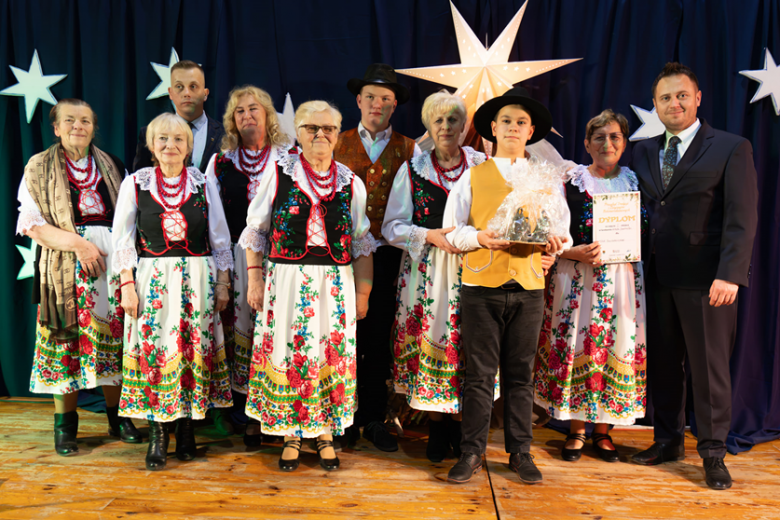 Przegląd Tradycji i Zwyczajów Bożonarodzeniowych w Ciepłowodach