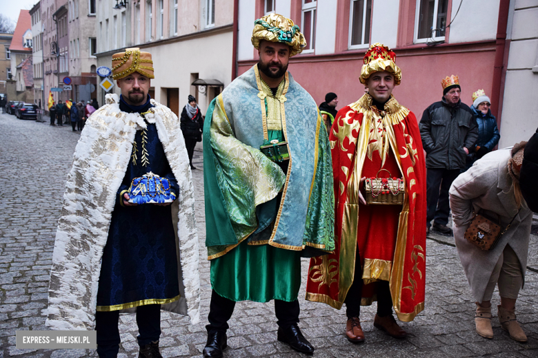 Orszak Trzech Króli przeszedł ulicami Ząbkowic Śląskich [foto]