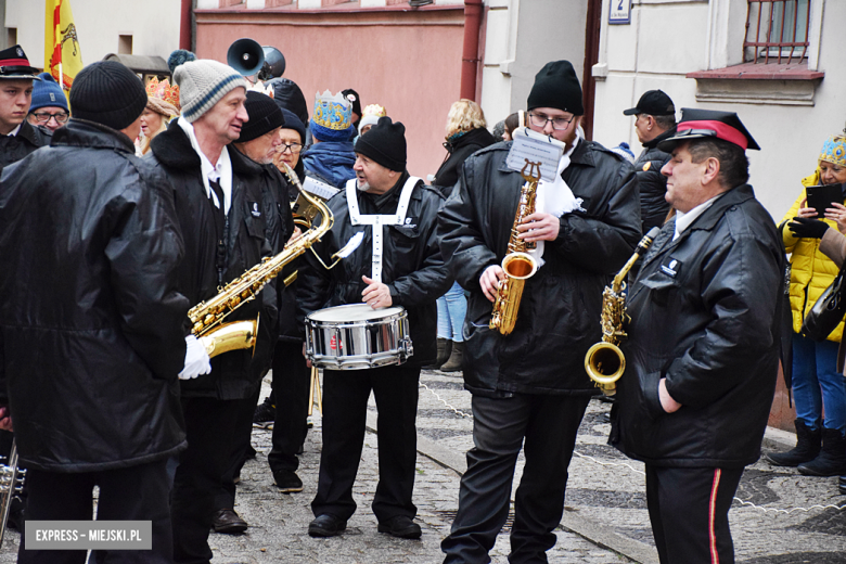 Orszak Trzech Króli przeszedł ulicami Ząbkowic Śląskich [foto]