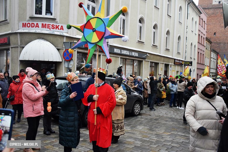 Orszak Trzech Króli przeszedł ulicami Ząbkowic Śląskich [foto]