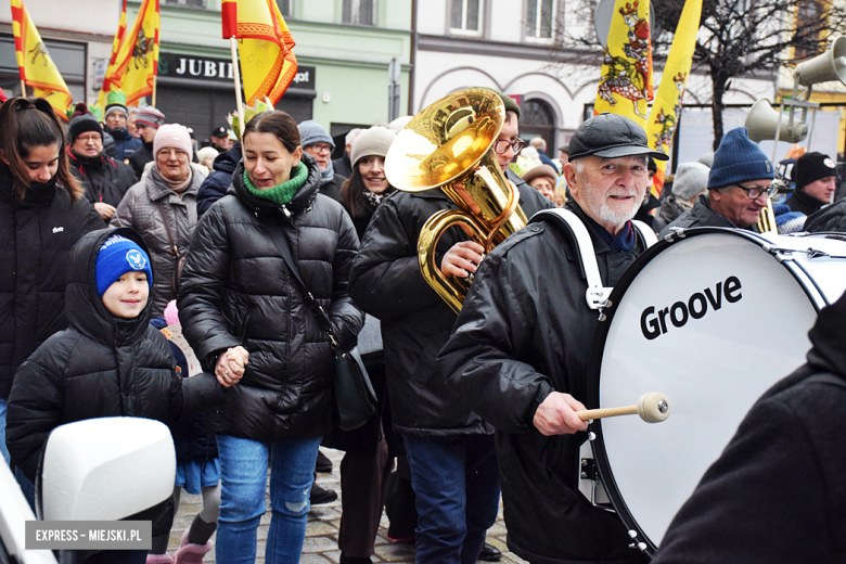 Orszak Trzech Króli przeszedł ulicami Ząbkowic Śląskich [foto]