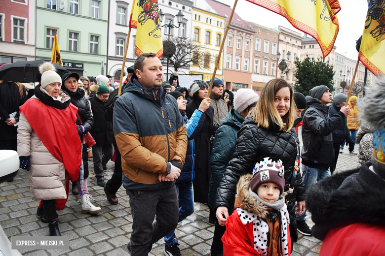 Orszak Trzech Króli przeszedł ulicami Ząbkowic Śląskich [foto]