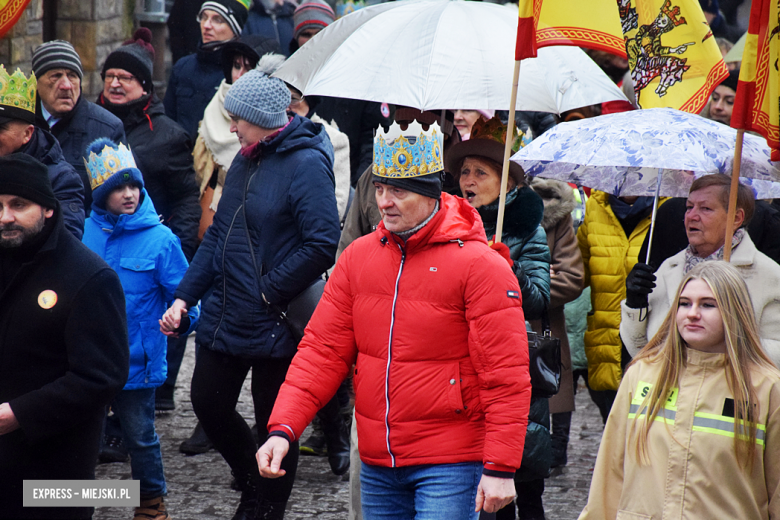 Orszak Trzech Króli przeszedł ulicami Ząbkowic Śląskich [foto]