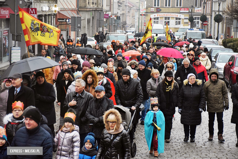 Orszak Trzech Króli przeszedł ulicami Ząbkowic Śląskich [foto]