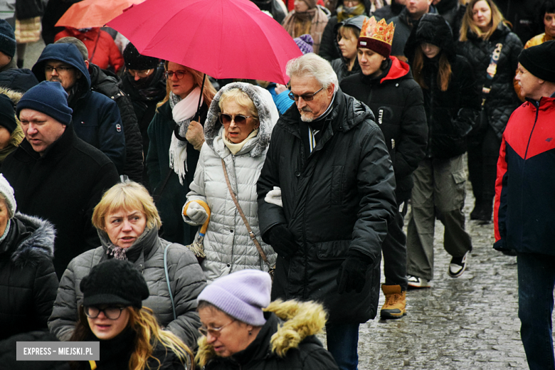 Orszak Trzech Króli przeszedł ulicami Ząbkowic Śląskich [foto]