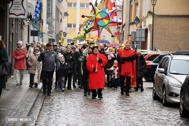 Orszak Trzech Króli przeszedł ulicami Ząbkowic Śląskich [foto]