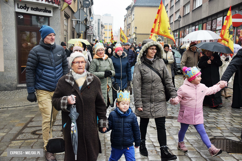 Orszak Trzech Króli przeszedł ulicami Ząbkowic Śląskich [foto]