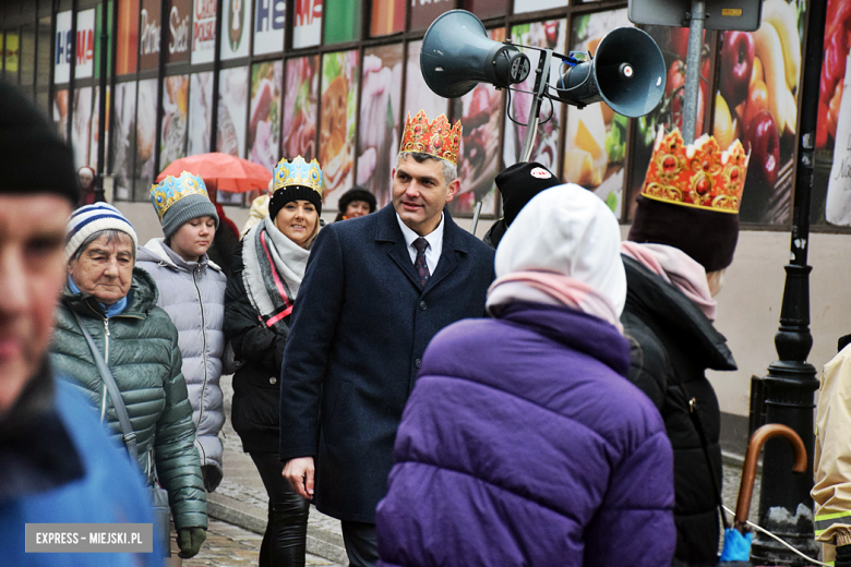 	Orszak Trzech Króli przeszedł ulicami Ząbkowic Śląskich [foto]