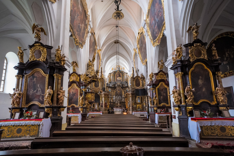 Opactwo cysterskie w Henrykowie wśród pomników historii