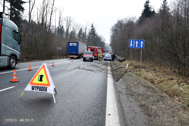 Dachowanie na krajowej ósemce 